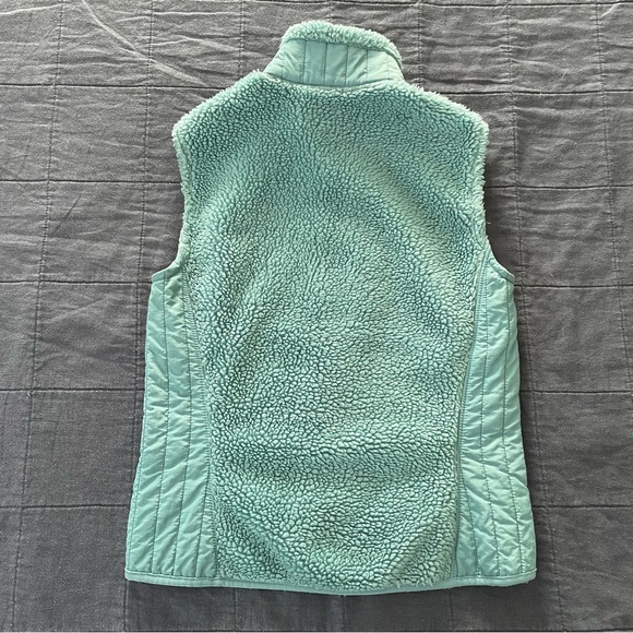 Patagonia High Pile Fleece Vest - Picture 2 of 6